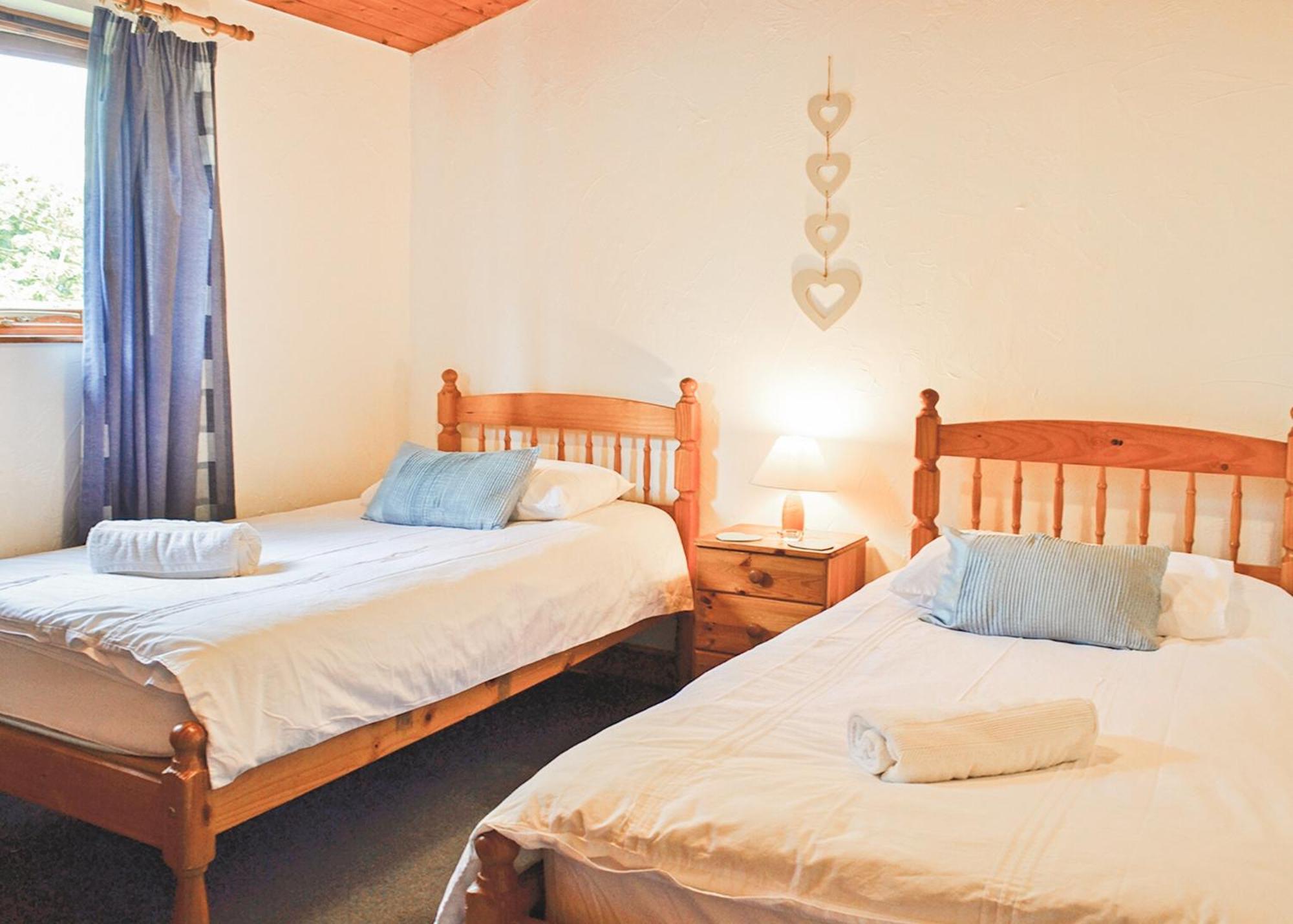 Brookside Leisure Park Hotel Chirk Room photo